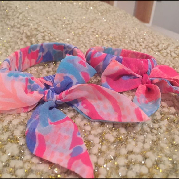 Lilly Pulitzer fabric wrapped bangle - Picture 1 of 3